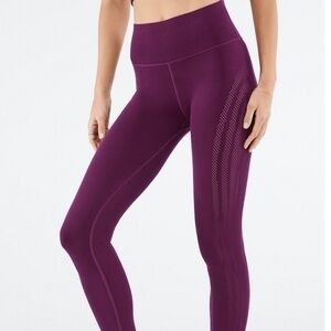 UEC High waisted Sculptknit leggings by fabletics black seamless XS